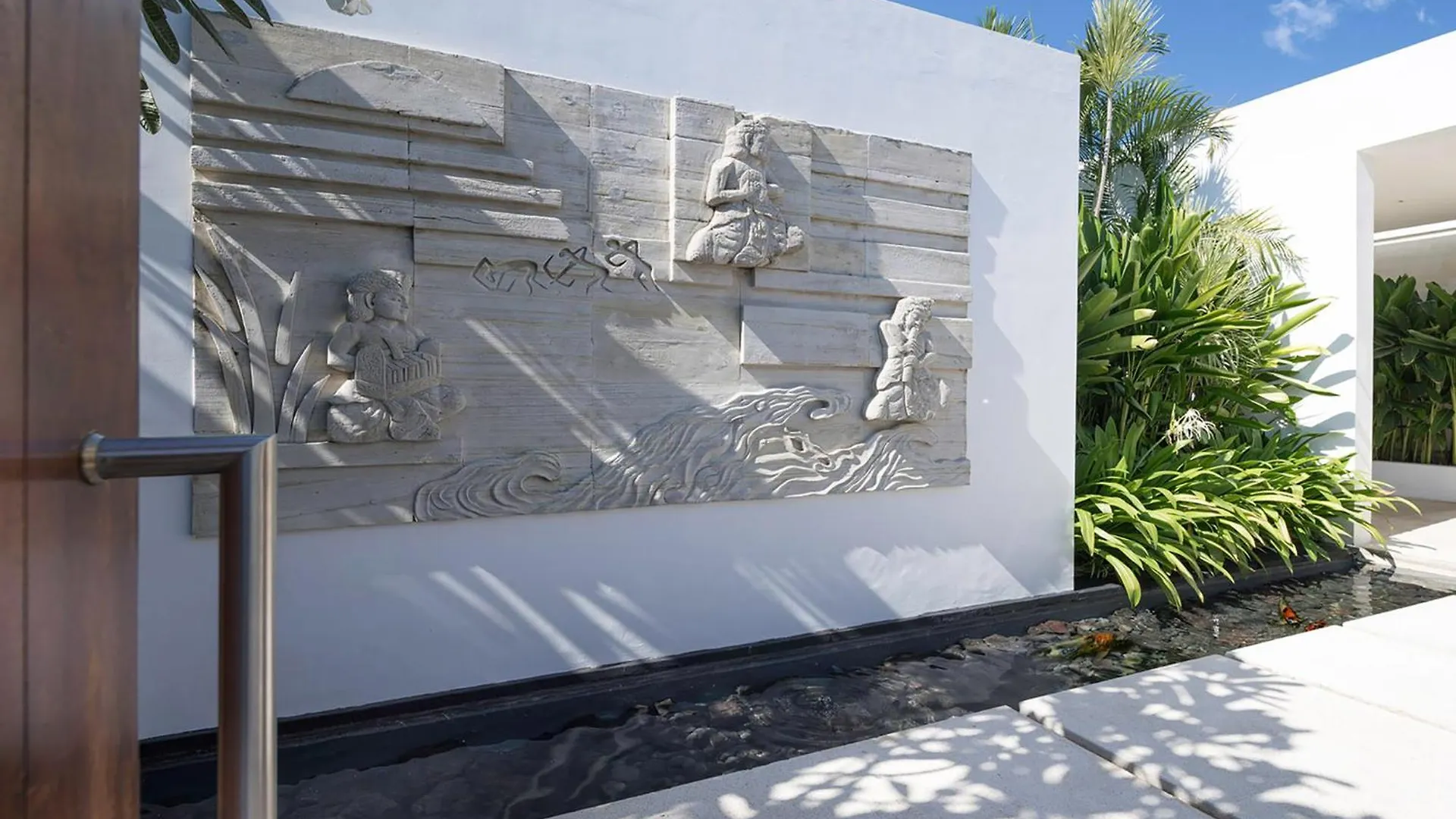 Casa Brio Villa Seminyak  Indonesia