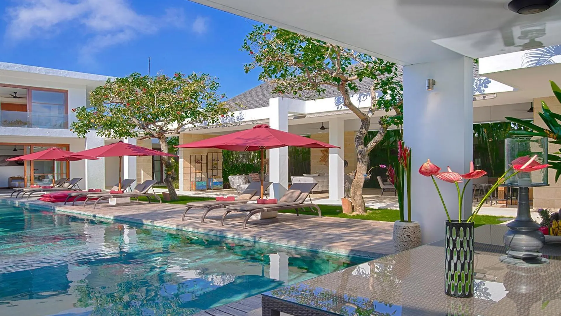 Casa Brio Villa Seminyak  Indonesia